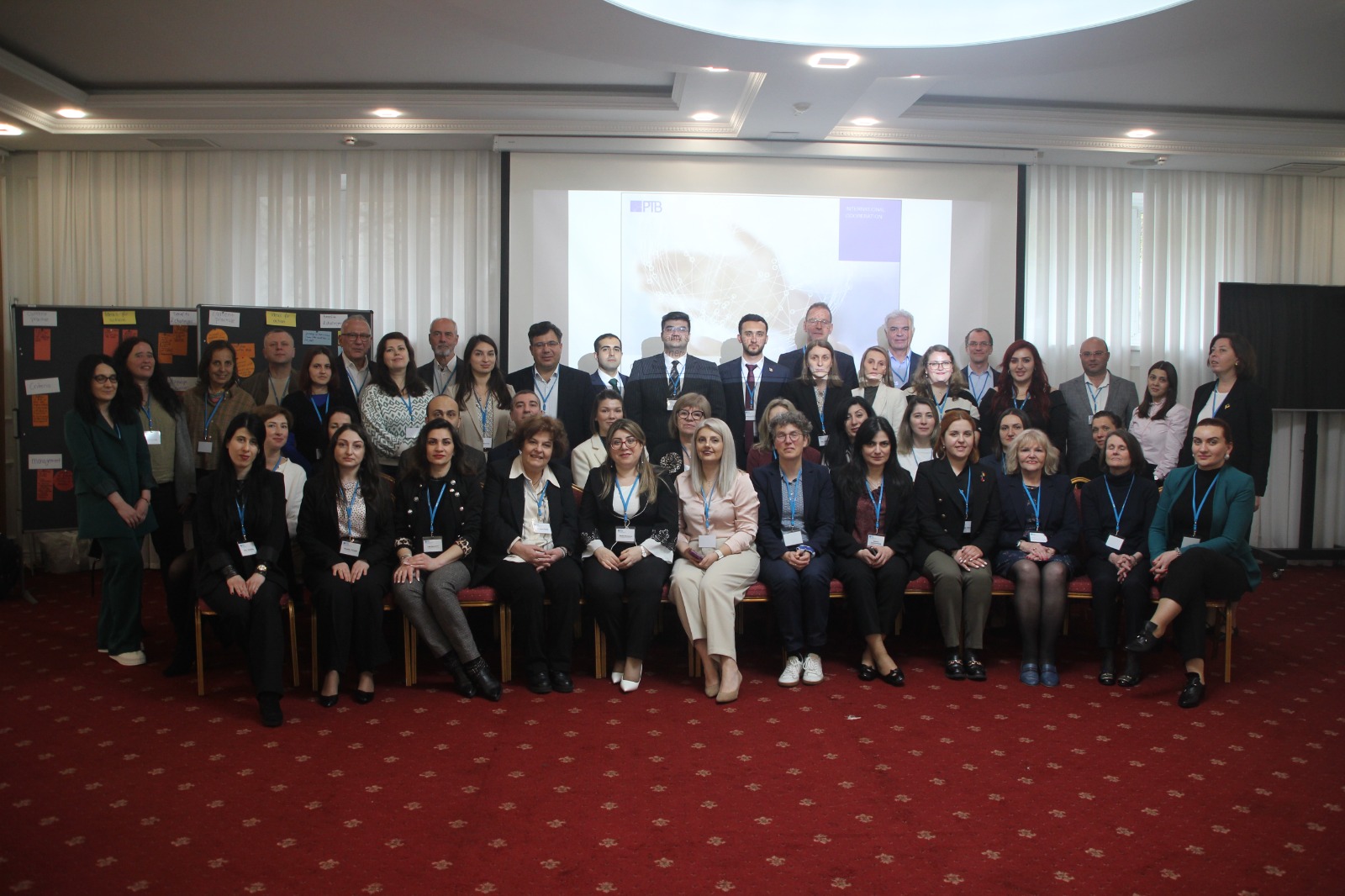 AzAK nümayəndəsi Moldovada keçirilən regional seminarda iştirak edib