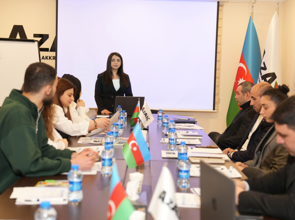 AzAK-da sınaq və kalibrləmə laboratoriyalarının səlahiyyətliliyinə dair &uuml;mumi tələblər m&ouml;vzusunda təlimlər ke&ccedil;irilib